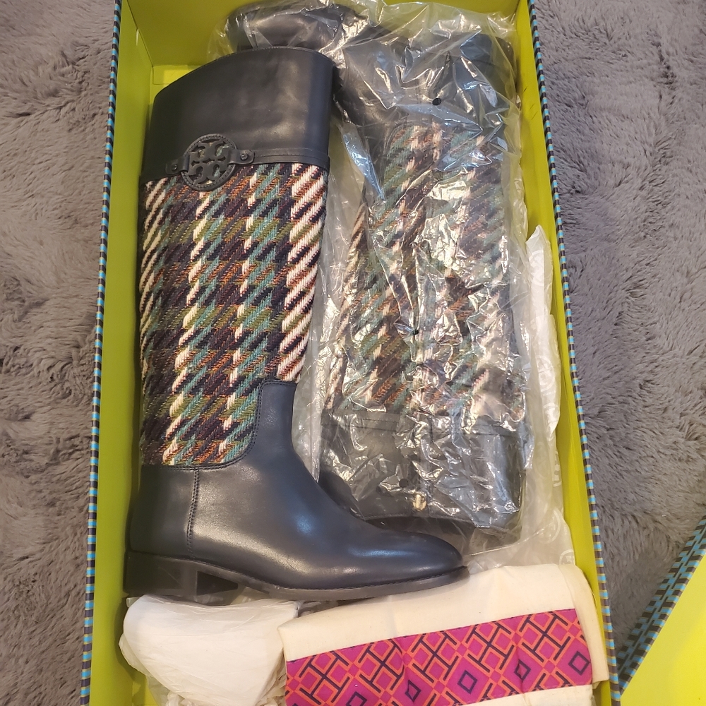 Tory Birch boots